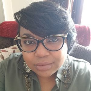 Meet your Posher, Tiffani